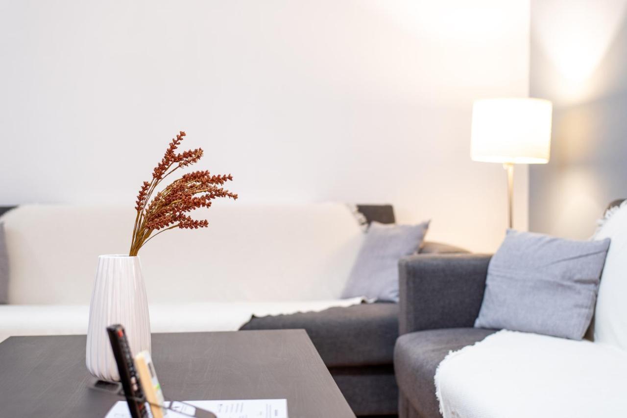 Aelia Apartment Artemida  Dış mekan fotoğraf