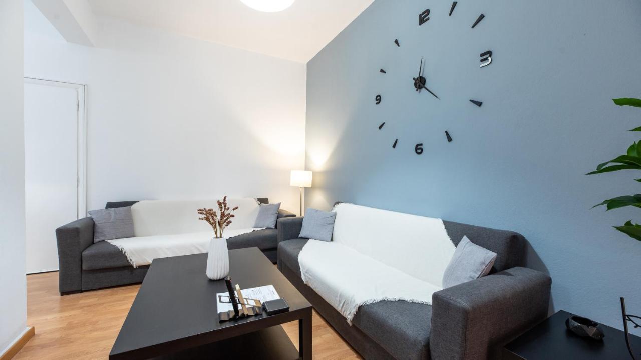 Aelia Apartment Artemida  Dış mekan fotoğraf