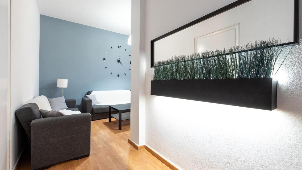 Aelia Apartment Artemida  Dış mekan fotoğraf